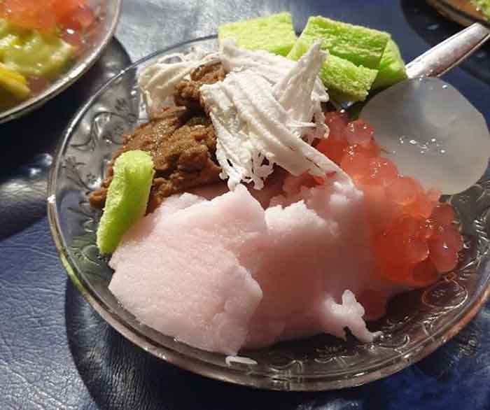Es Conglik Semarang - sheilly yuliani